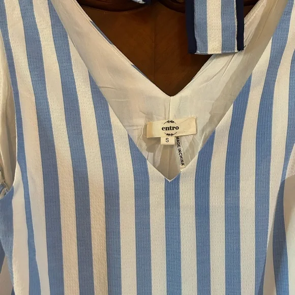Entro Sky and White Striped V-Neck Dress w/o bows size small - Picture 3 of 5